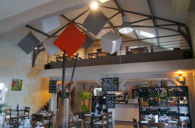 MEZZANINE-O-A-LA-BOUCHE